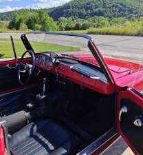 Image 26/40 of Innocenti 950 Spider (1963)
