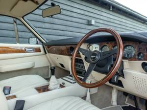 Afbeelding 30/62 van Aston Martin V8 Vantage X-Pack (1987)