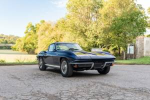 Image 1/18 of Chevrolet Corvette Sting Ray (1964)