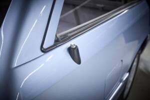 Image 50/100 of Mercedes-Benz 230 TE (1990)
