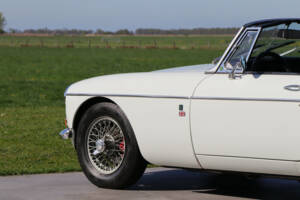 Imagen 7/50 de MG MGB (1972)