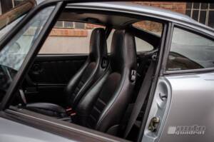 Bild 12/20 von Porsche 911 Carrera 4 (1991)
