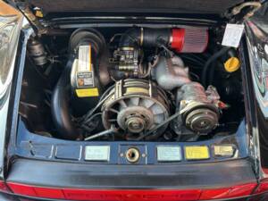 Bild 24/28 von Porsche 911 Carrera 3.2 (1989)