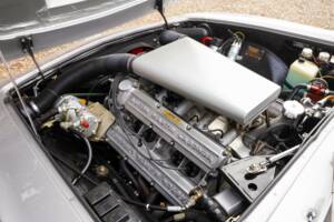 Afbeelding 35/50 van Aston Martin V8 (1974)