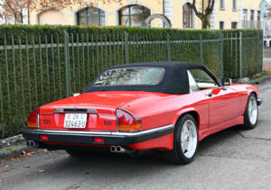 Image 30/45 of Jaguar XJ-S Convertible (1990)