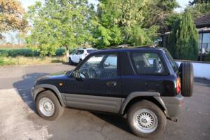 Image 51/55 de Toyota RAV4 (1995)