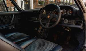 Image 5/33 of Porsche 911 Carrera 3.2 (1988)