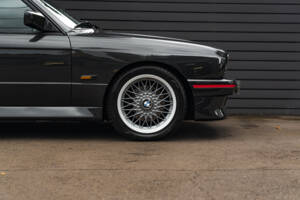 Image 11/57 of BMW M3 (1988)