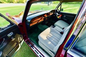 Image 42/50 of Rolls-Royce Silver Wraith II (1980)