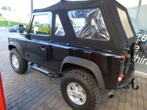 Bild 3/15 von Land Rover Defender 90 Heritage (2006)