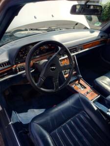 Afbeelding 12/14 van Mercedes-Benz 500 SE (1987)