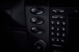 Imagen 87/98 de Porsche 911 Carrera 4S (2004)