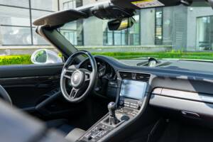 Bild 19/25 von Porsche 911 Speedster (2020)