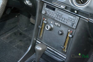 Bild 47/50 von Mercedes-Benz 350 SL (1973)