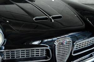 Image 8/50 of Alfa Romeo 2000 Spider (1959)