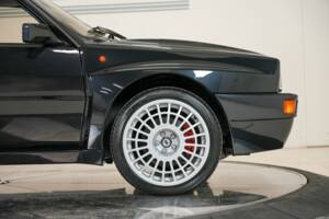 Bild 17/48 von Lancia Delta HF Integrale Evoluzione I (1992)