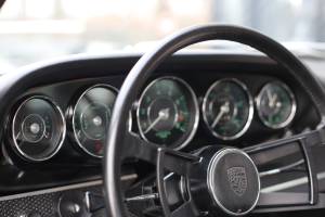 Image 43/78 of Porsche 911 2.0 S (1966)
