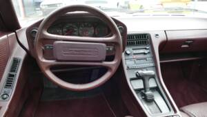 Image 11/18 of Porsche 928 S (1982)