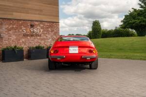 Bild 32/79 von Ferrari 365 GTB/4 Daytona (1969)