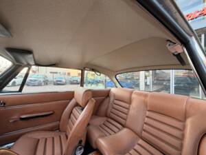 Image 20/27 of Alfa Romeo 1750 GT Veloce (1969)