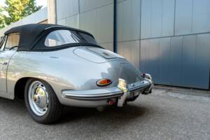Immagine 8/50 di Porsche 356 B 1600 Roadster (1962)