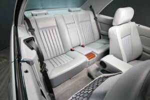 Afbeelding 26/50 van Mercedes-Benz 230 CE (1988)