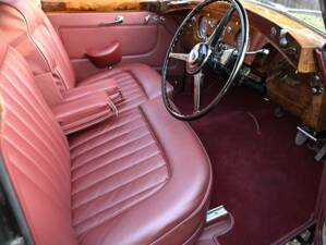 Imagen 32/50 de Rolls-Royce Silver Cloud I (1956)