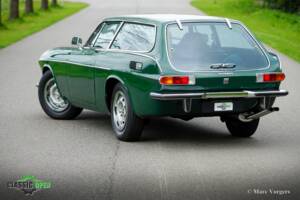 Image 29/34 of Volvo 1800 ES (1972)