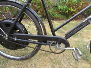 Bild 15/22 von Raleigh Cyclemaster (1950)