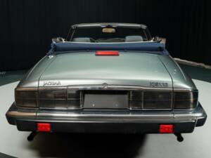 Image 7/8 of Jaguar XJS 5.3 V12 (1992)
