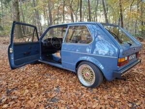 Image 20/36 de Volkswagen Golf I 1.6 GLS (1981)