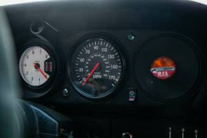 Image 8/50 de Porsche 911 RSR 3.0 (1975)