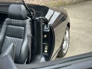 Image 31/59 of Alfa Romeo Spider 2.0 JTS (2003)