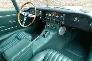 Imagen 48/50 de Jaguar E-Type 4.2 (1967)