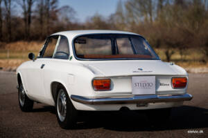 Immagine 10/42 di Alfa Romeo Giulia 1600 Sprint GT Veloce (1967)