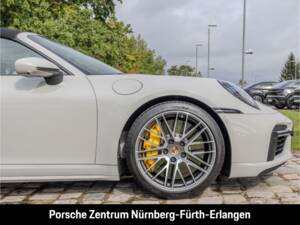 Obraz 16/50 pojazdu Porsche 911 Turbo S (2023)