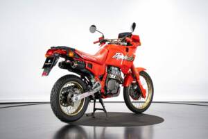 Bild 4/50 von Honda NX 650 Dominator (1990)