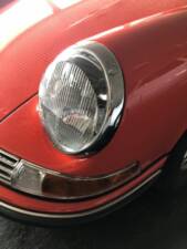 Immagine 14/45 di Porsche 911 2.2 T (1970)