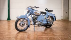 Image 1/16 de Puch 175 SV (1953)