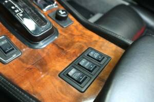 Image 24/50 de Jaguar XJS 5.3 V12 (1992)