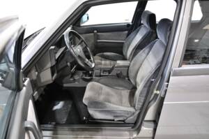 Bild 12/34 von Alfa Romeo 75 2.0 Twin Spark (1988)