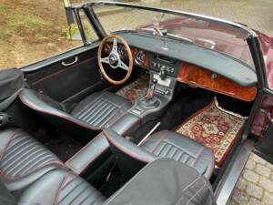 Afbeelding 2/8 van Austin-Healey 3000 Mk III (BJ8) (1967)