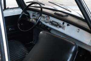 Image 30/50 of BMW 700 LS Luxus (1965)