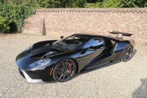 Image 8/50 of Ford GT Carbon Series (2021)