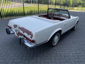 Image 5/50 de Mercedes-Benz 230 SL (1967)