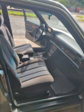 Image 8/12 of Mercedes-Benz 420 SE (1989)