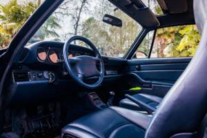 Immagine 11/16 di Porsche 911 Carrera (1994)