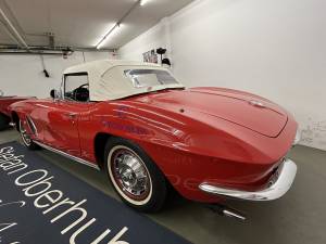 Image 15/41 of Chevrolet Corvette (1962)