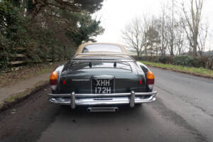 Image 18/20 of Volkswagen Karmann Ghia 1500 (1970)