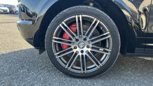 Image 11/46 de Porsche Cayenne Turbo (2011)